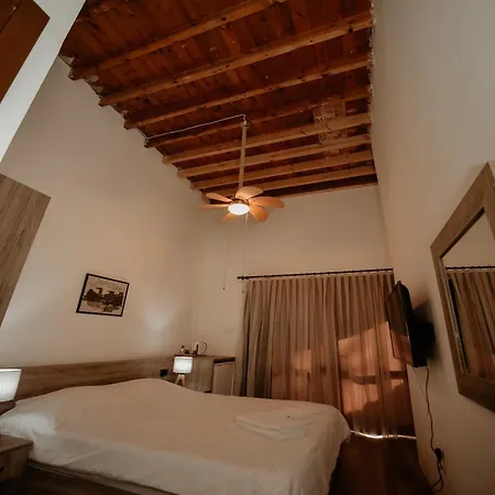 Old Stone Boutique מלון ניקוסיה