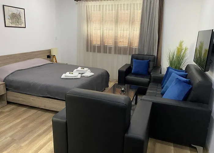 Old Stone Boutique 酒店 *