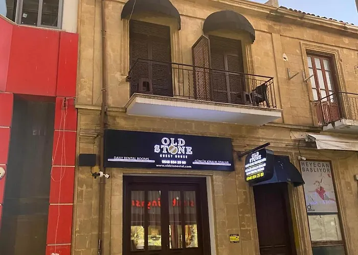 Old Stone Boutique *