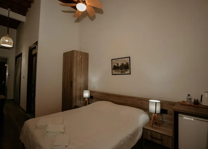 Old Stone Boutique 尼科西亚